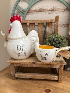 Rae Dunn Farmhouse Cookie Jar, Mug Set NWT!